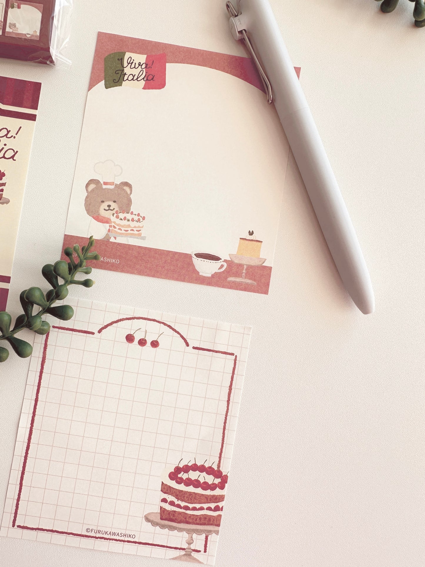 FURUKAWASHIKO Memo pad - Dessert Bear